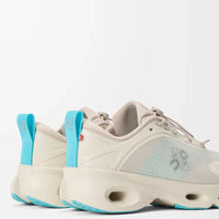 ON X LOEWE Sand/Turquoise