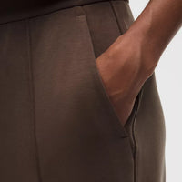 Pantalon Softstreme à plis taille mi-haute, taille standard